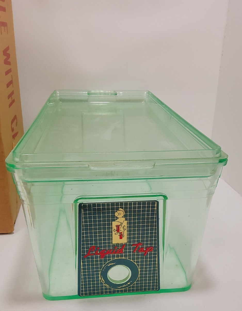Vintage Pacific Plastics Tap-A-Glass Plastic Refrigerator Dispenser with Spigot