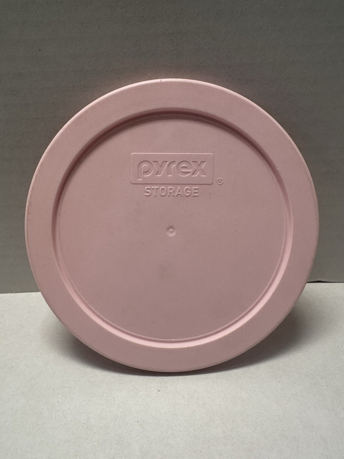 Pyrex 7201-PC Loring Pink Plastic Storage Replacement Lid Cover