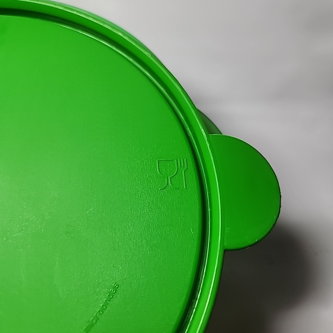 Tupperware Crystalwave Microwave Reheatable Bowl&Seal/Lid Green 6.25cups 1.5L