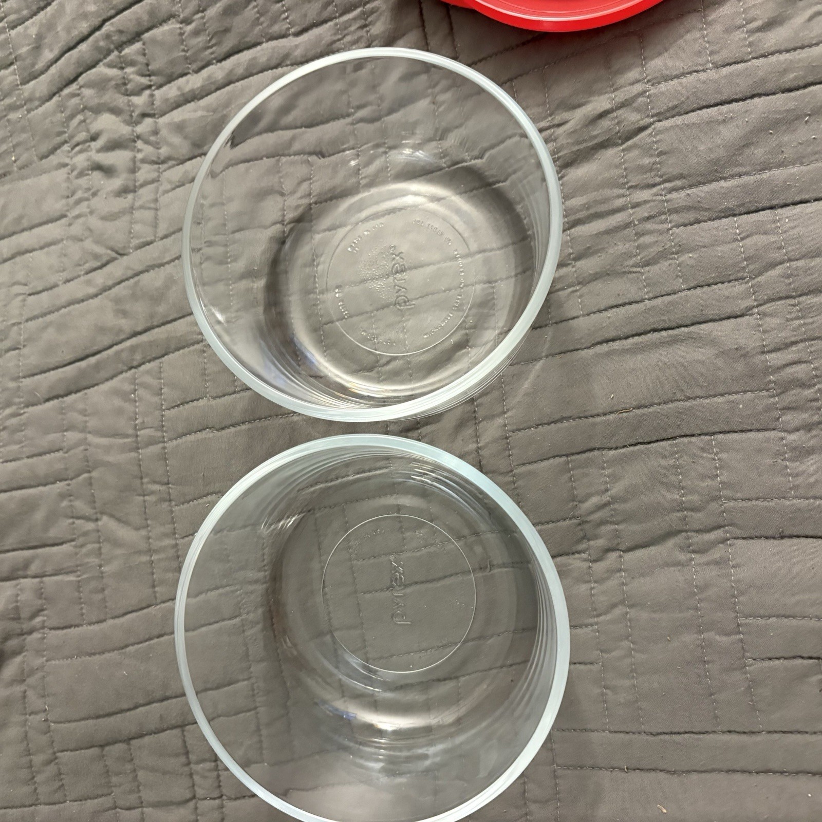Pyrex 7201 4-Cup Round Glass Storage Bowl with Red Lid – Made in USA – Lot of 2