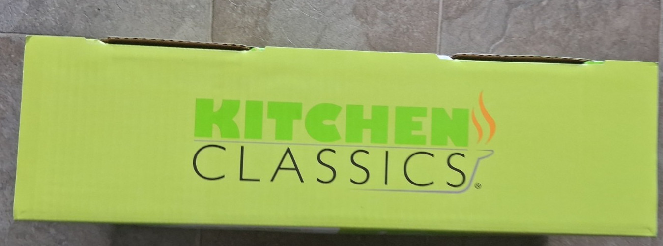 Kitchen Classics 16-Piece Glass Food Storage Bowls with Green Lids, NEW