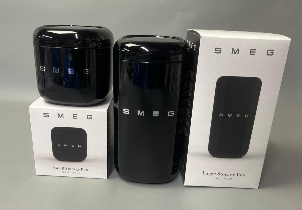 SMEG Food Storage Containers 2x 2026 New Collection Retro Design 1.4L 0.5L