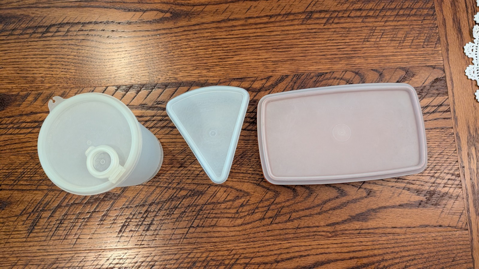 Vintage 3 Tupperware Pie Slice Keeper Store & Pour Quart Orange Rectangle Keeper