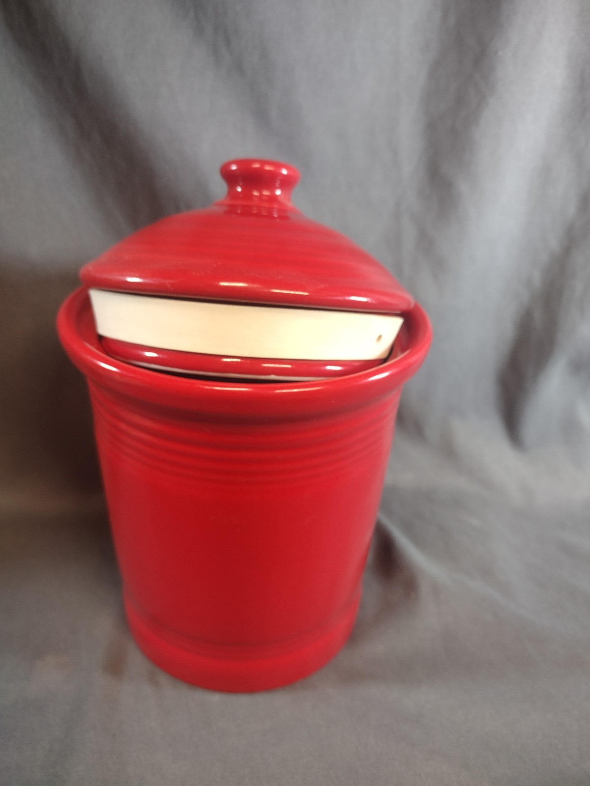 Fiestaware Scarlet Red Small 1 Qt Canister Jar Crock Lid Homer Laughlin HLC