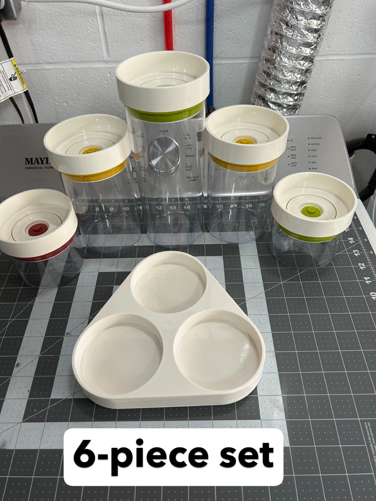6-piece Joseph Joseph Kitchen Food Storage Jar Container Set Vacuum Seal round