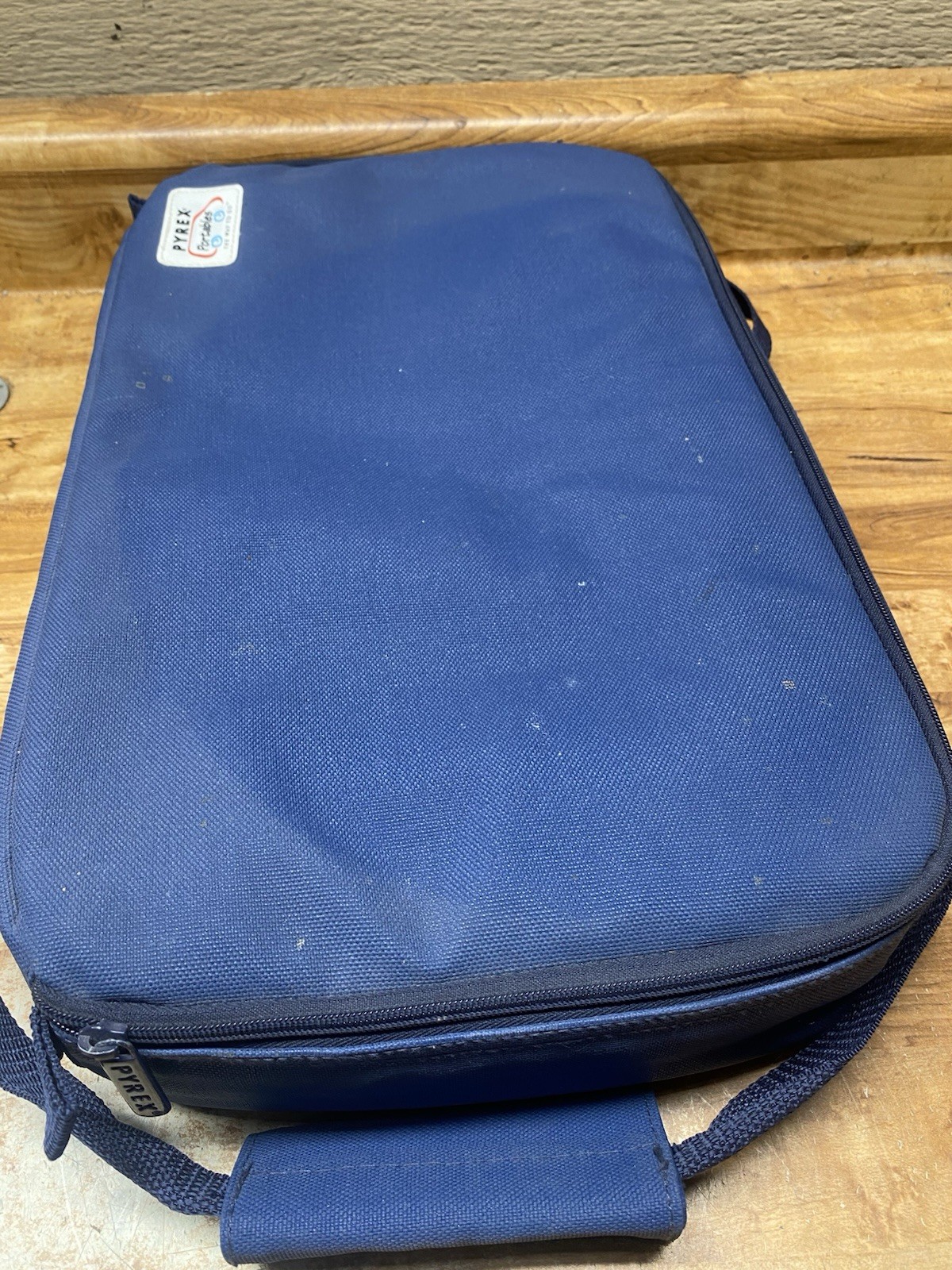 Pyrex Portables The Way To Go Bag, Blue Bag With Heating Pack, Casseroles Dishes